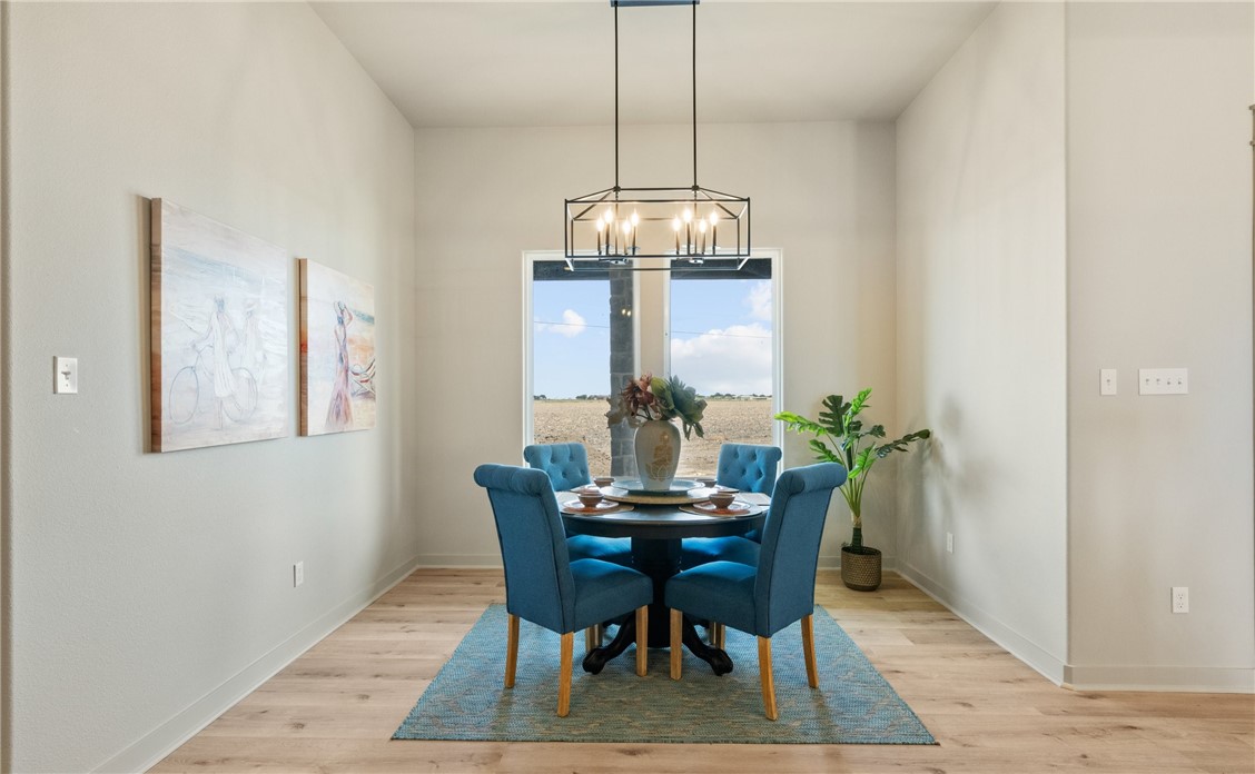 1526 Mariposa Ranch Drive Property Photo 16