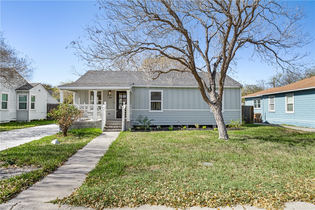 718 Indiana Ave Property Photo