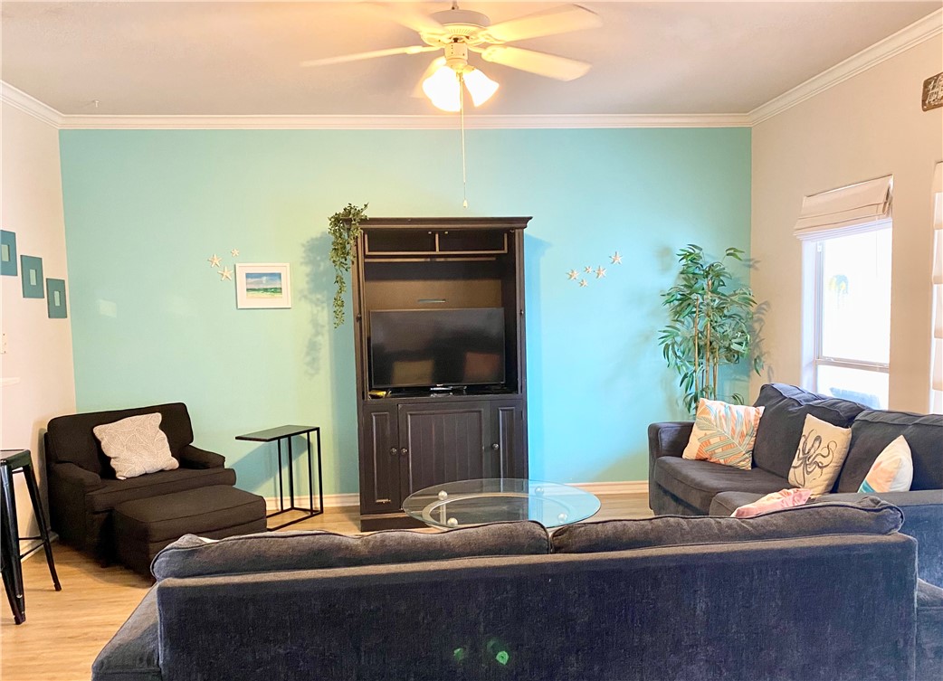 15102 Leeward Dr Property Photo 6