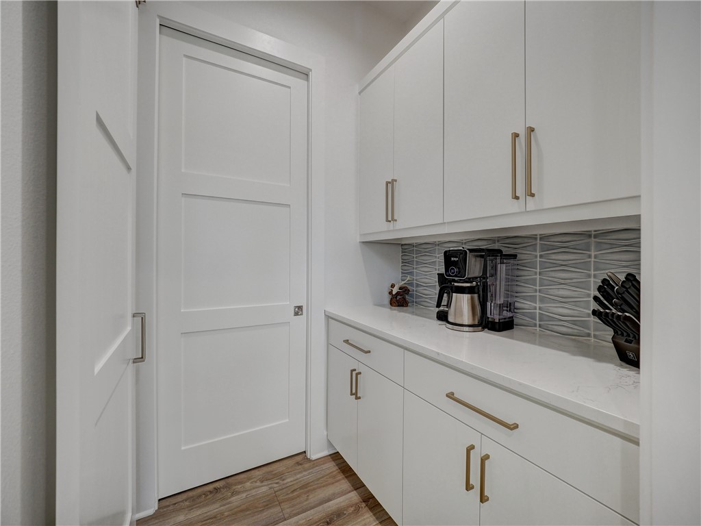 1014 Grand Cayman Ct Property Photo 14
