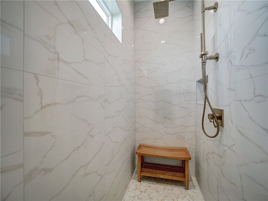 1014 Grand Cayman Ct Property Photo 19