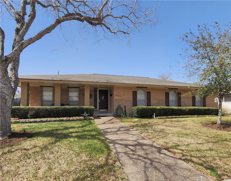 6421 Oakbrook Dr Property Photo 1
