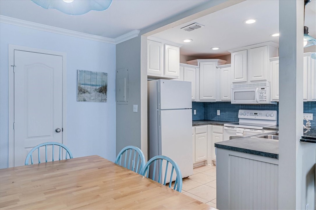 4901 State Highway 361 229 Property Photo 12