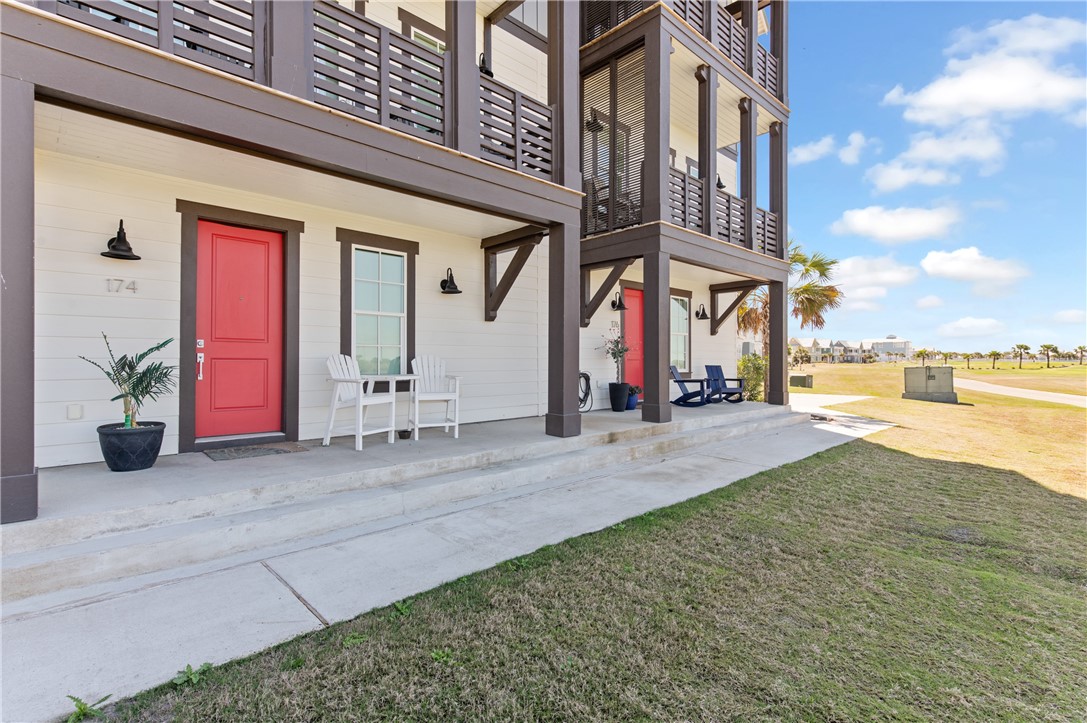 174 Spanish Dagger Property Photo 4