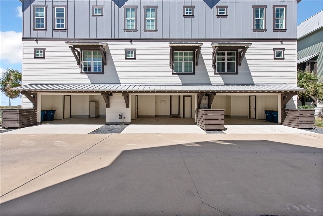 174 Spanish Dagger Property Photo 36