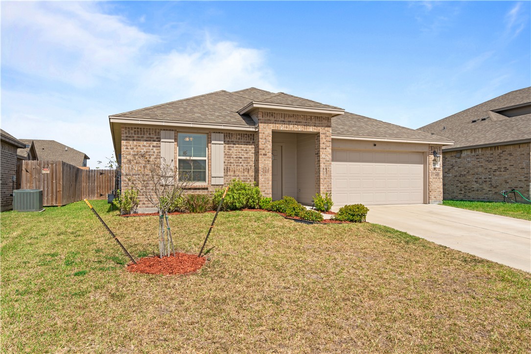 7706 Iron Man Dr Property Photo 3