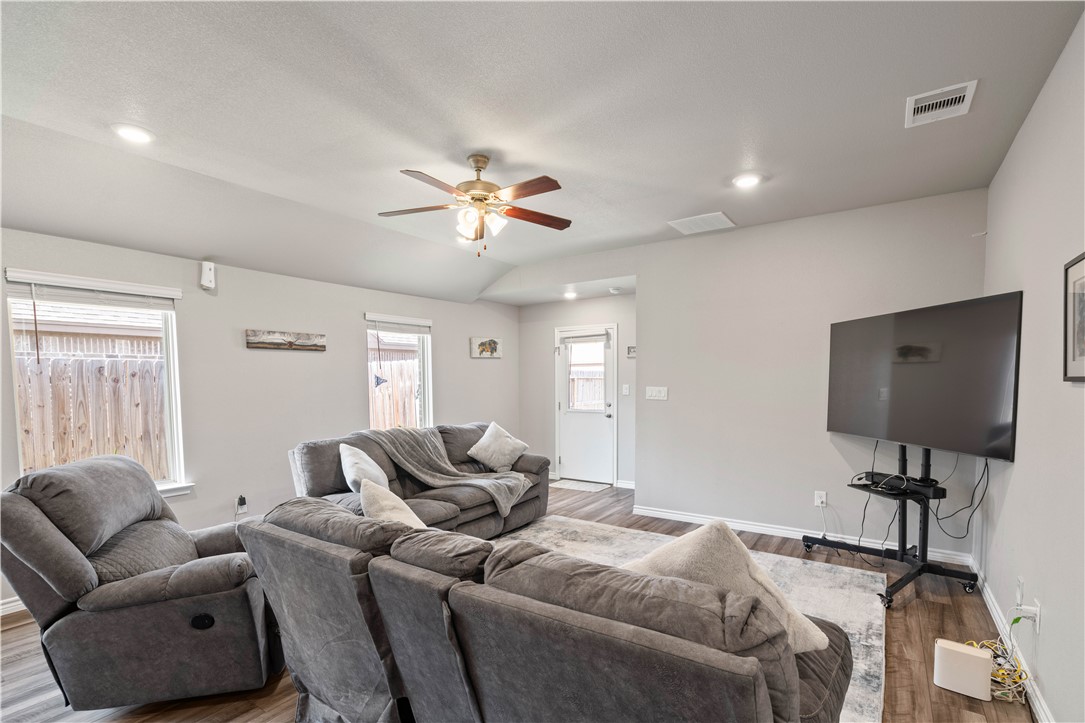 7706 Iron Man Dr Property Photo 13
