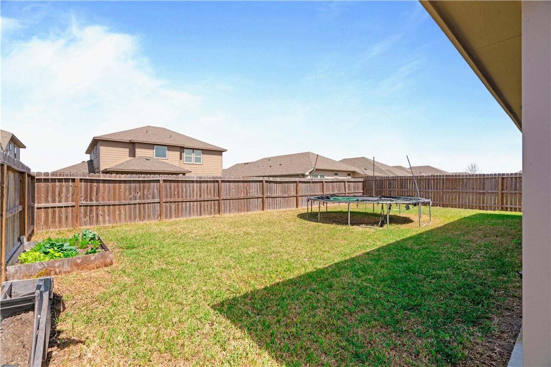 7706 Iron Man Dr Property Photo 36