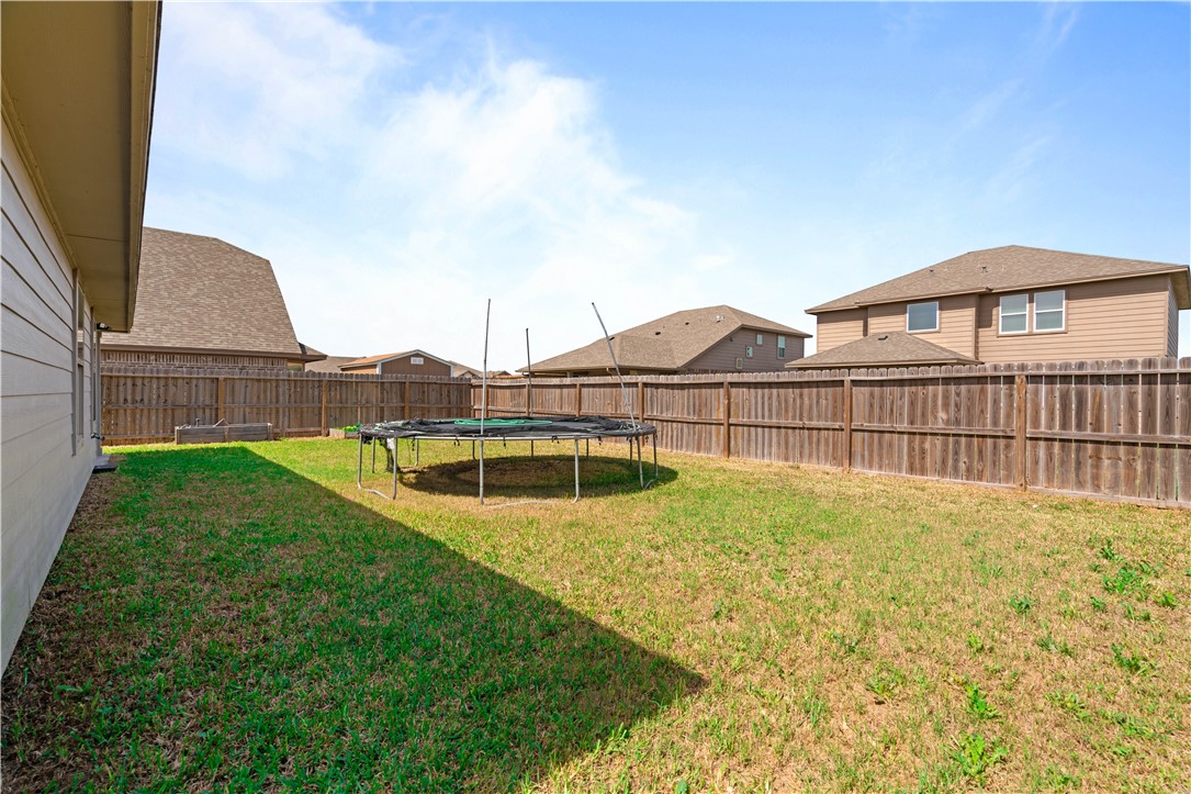 7706 Iron Man Dr Property Photo 38
