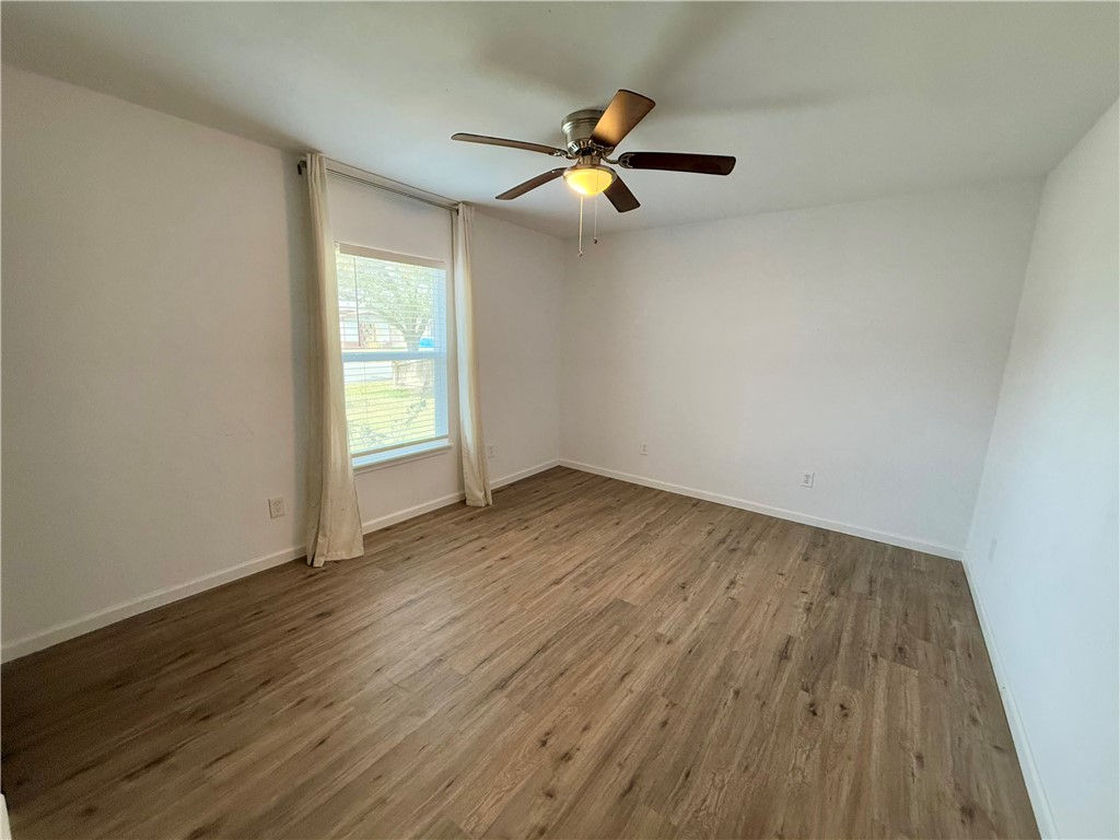 1518 E Rosewood Property Photo 13