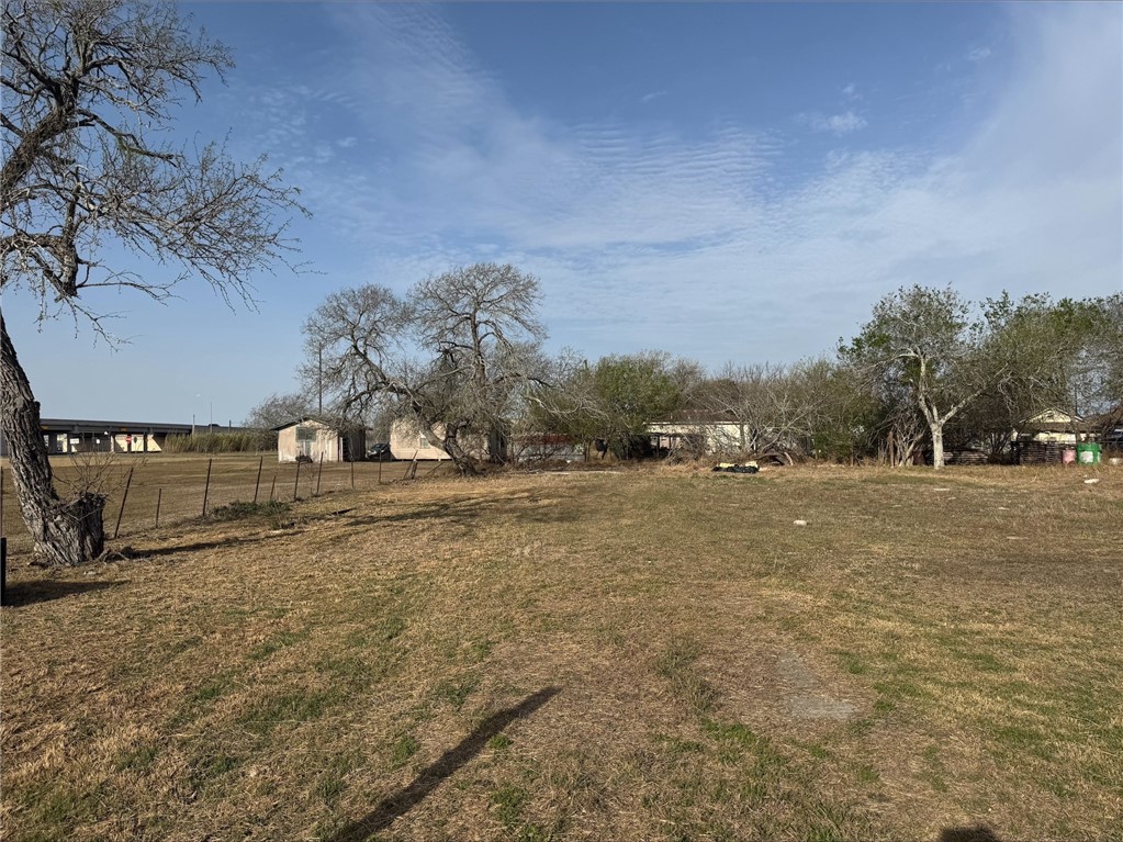 217 Rusk St Property Photo