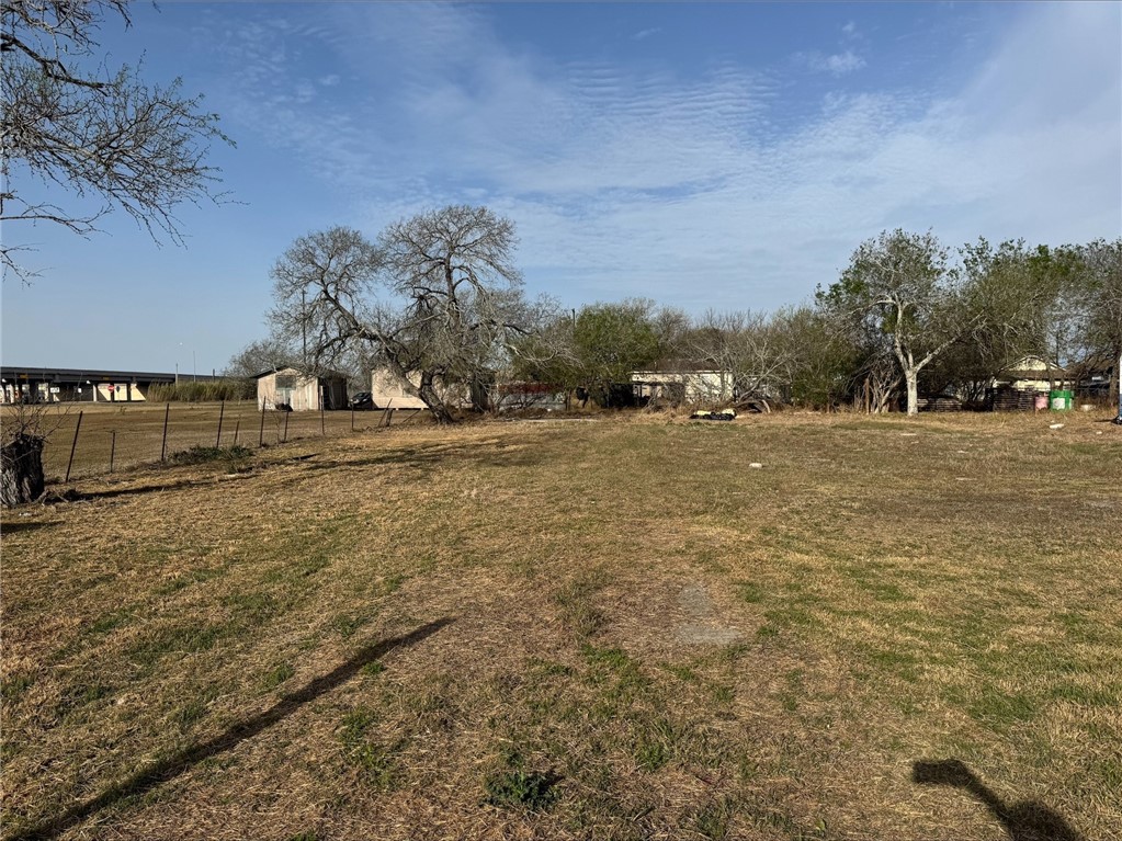 217 Rusk St Property Photo 10