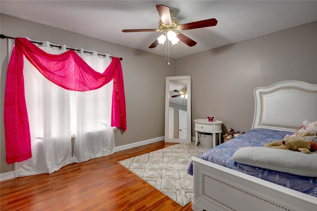 4657 County Road 2171 Property Photo 18