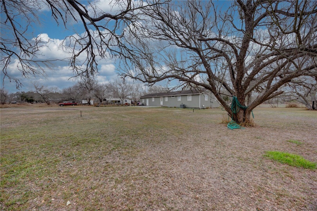 4657 County Road 2171 Property Photo 27
