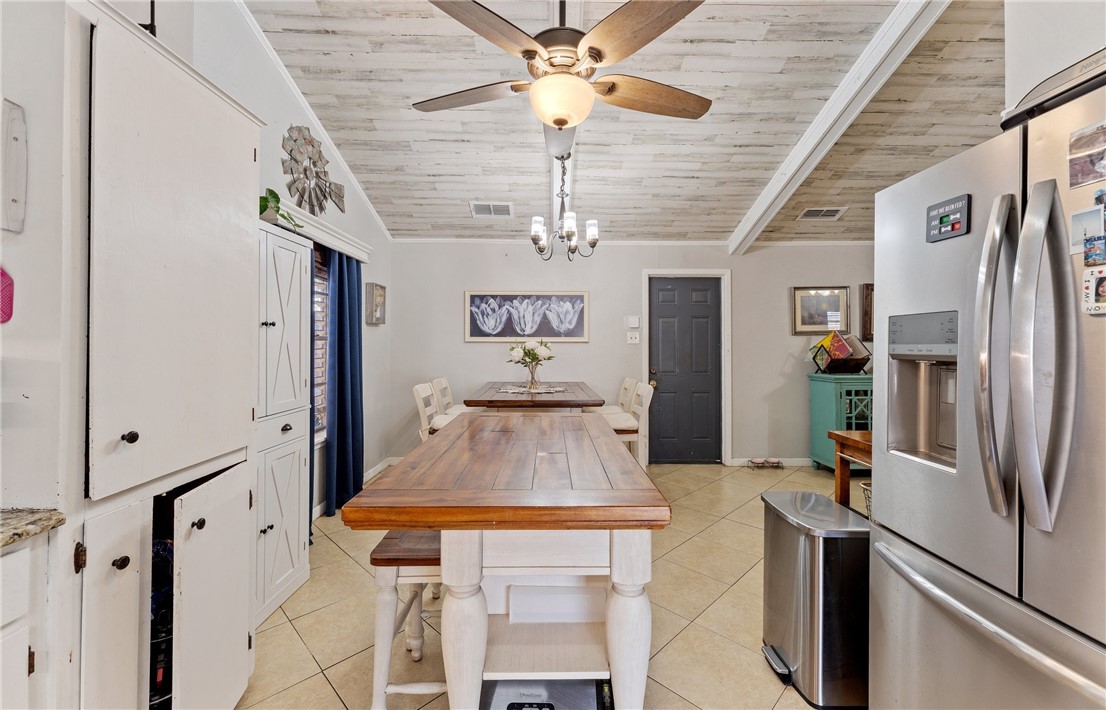 4426 Cobblestone Lane Property Photo 8
