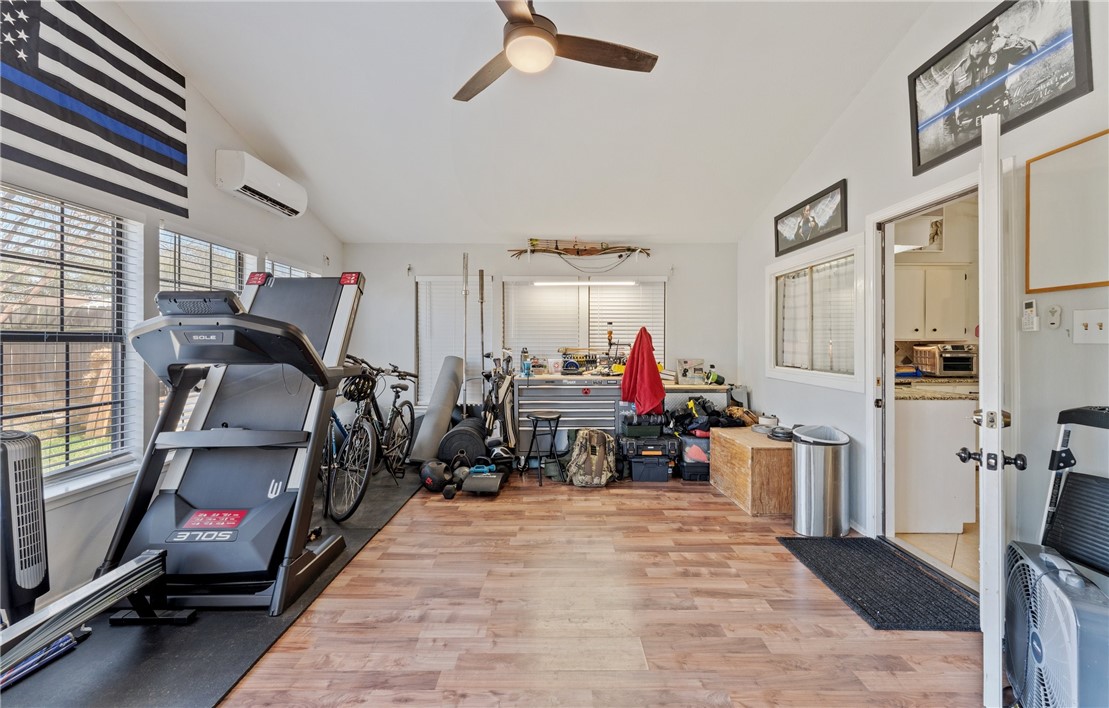 4426 Cobblestone Lane Property Photo 11