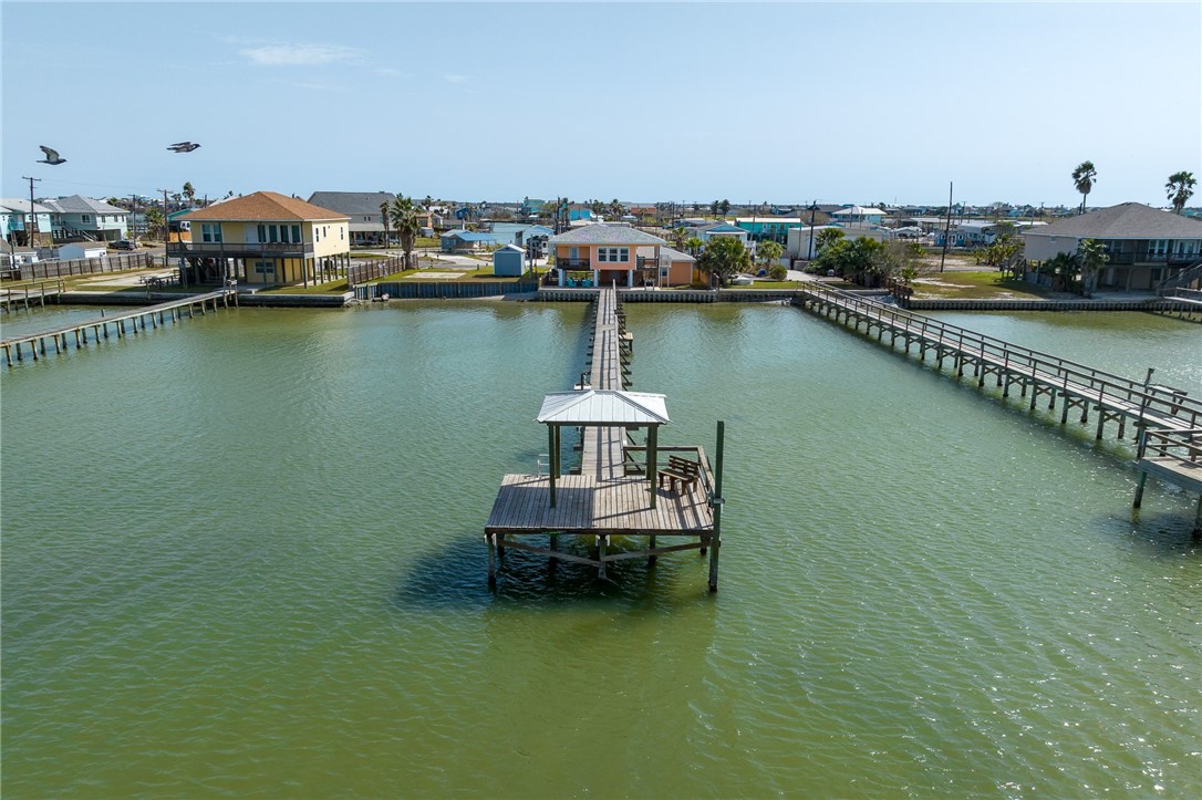 630 Copano Cove Property Photo 3