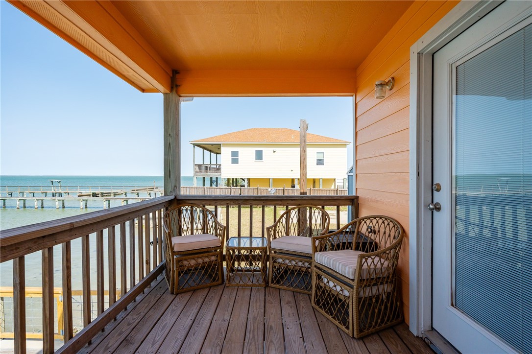 630 Copano Cove Property Photo 27