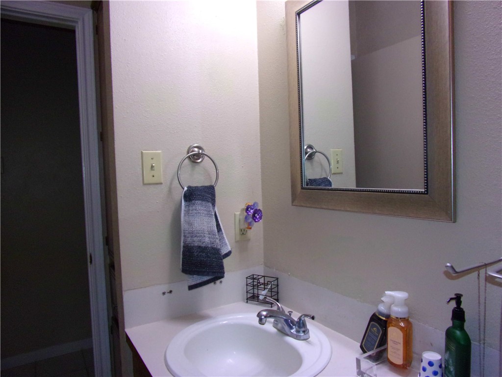 2614 Tonga Dr Property Photo 18