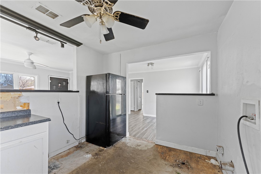 4301 Brentwood Dr Property Photo 15