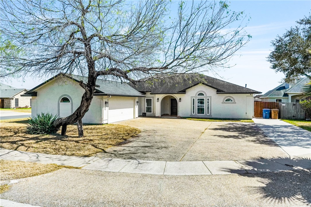 4318 Whitman Circ Property Photo 3