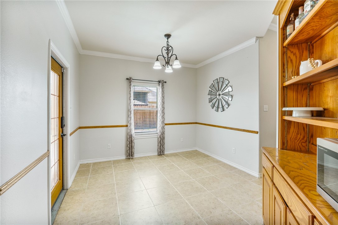 4318 Whitman Circ Property Photo 13