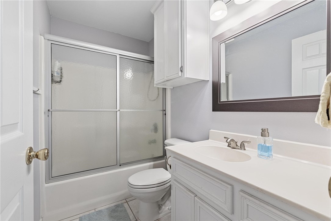 16114 Coralvine St Property Photo 17