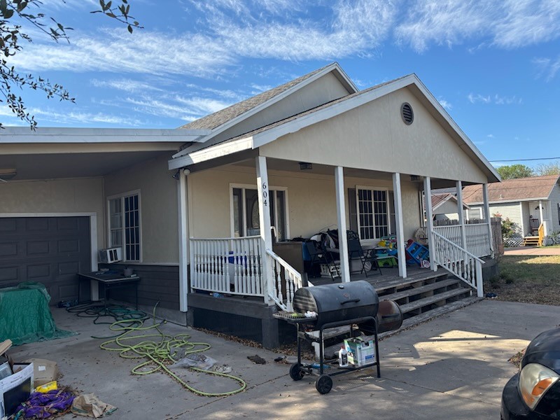 604 N Ironwood Ave Property Photo