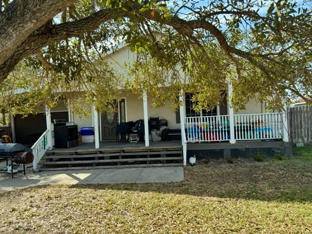 604 N Ironwood Ave Property Photo 2