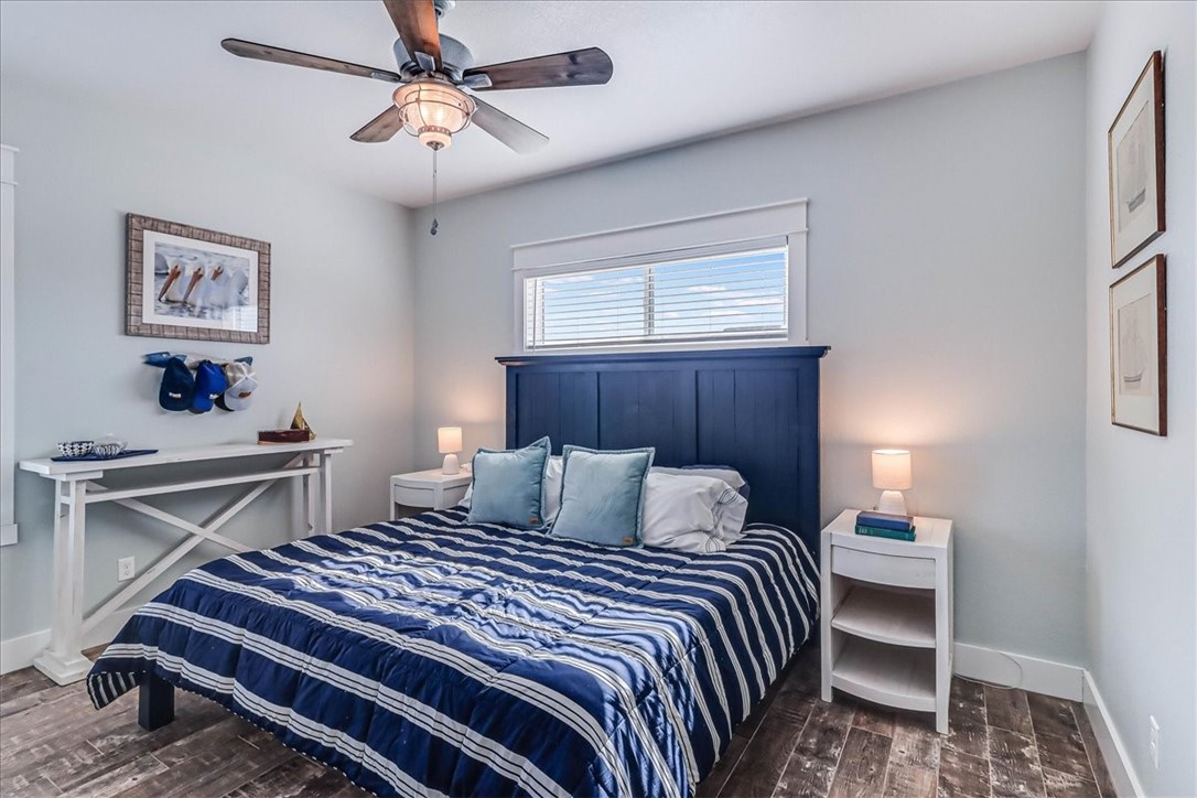 624 Dolphin Property Photo 20