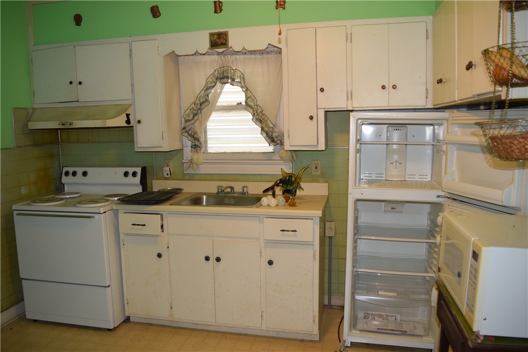 1314 E Kenedy Ave Property Photo 8
