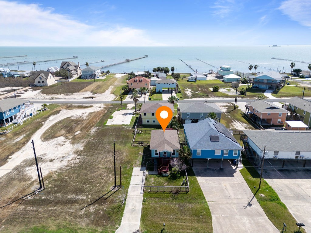 1308 S Live Oak St Property Photo 18