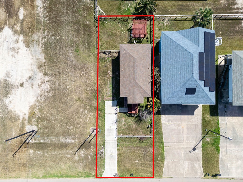 1308 S Live Oak St Property Photo 20