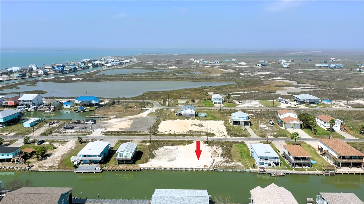 183 Sailfish Dr Property Photo 2