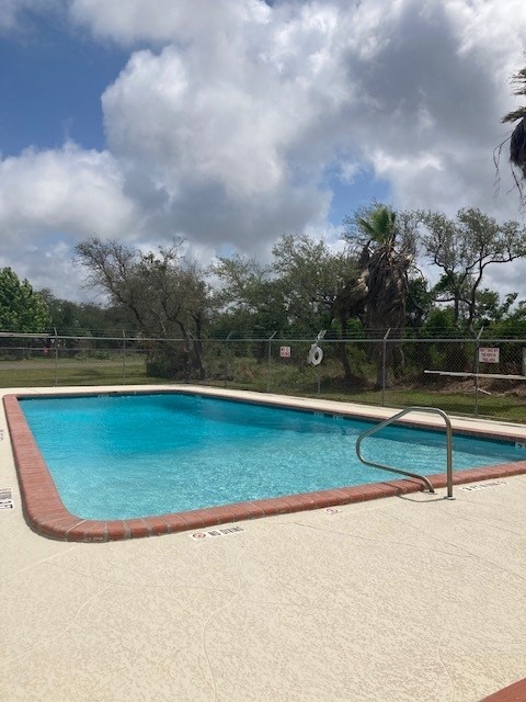 183 Sailfish Dr Property Photo 12