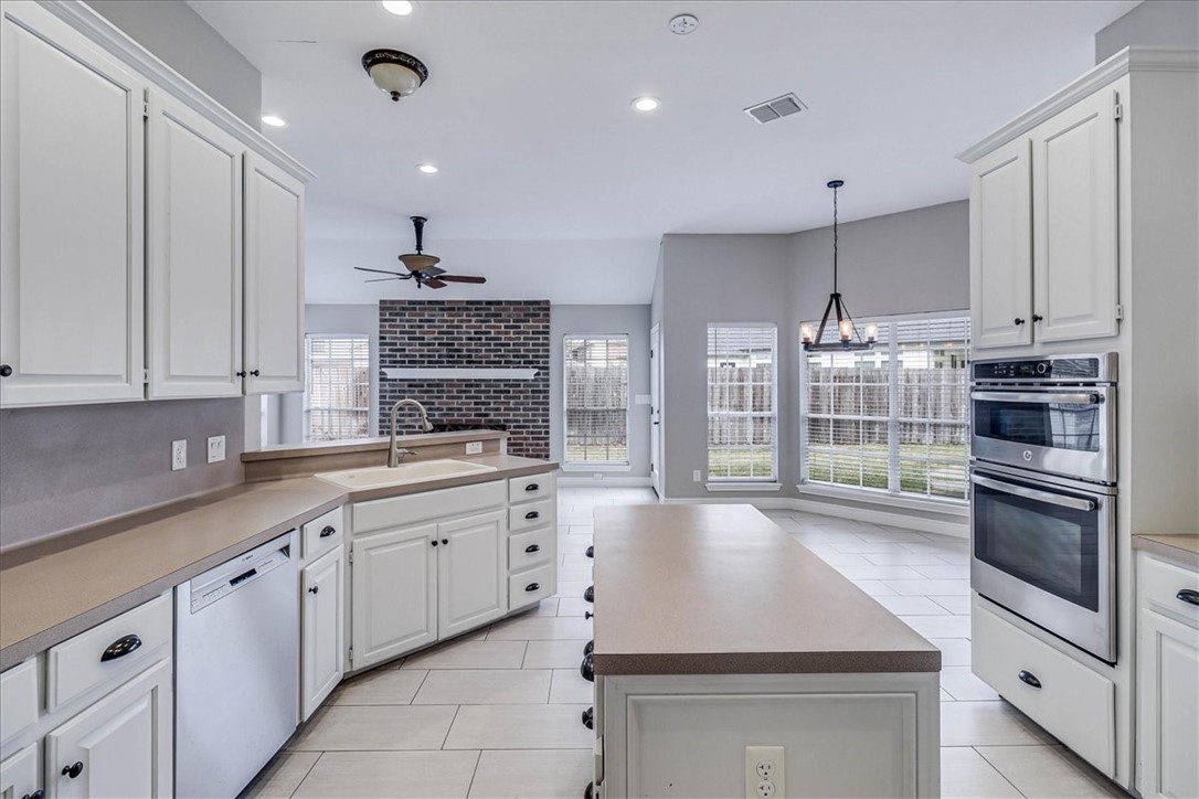 7553 Annemasse St Property Photo 16