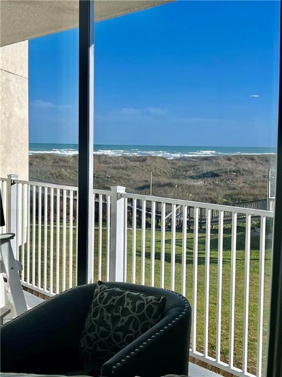 800 Sandcastle Dr 107 Property Photo 12