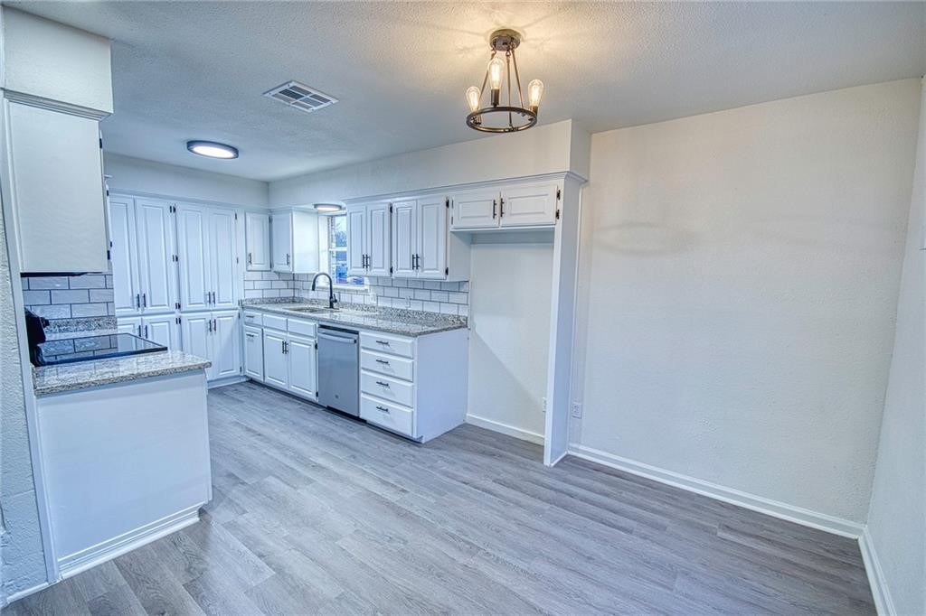 4321 Mountain View Dr Property Photo 6