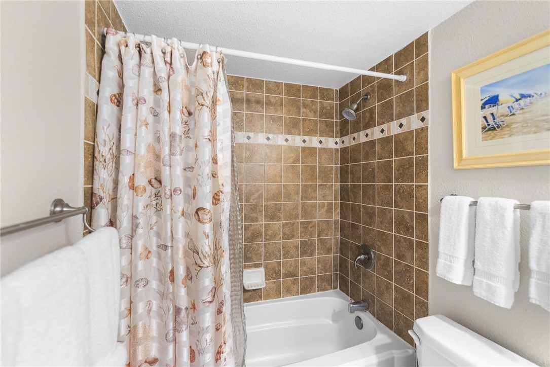 14810 Windward Dr 416 Property Photo 18