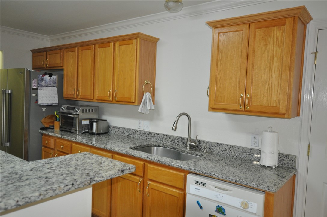 3921 Esquire Dr Property Photo 10