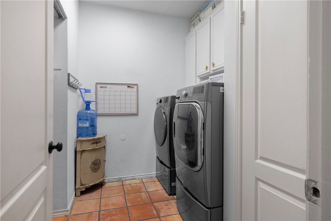 15813 El Soccorro Property Photo 15