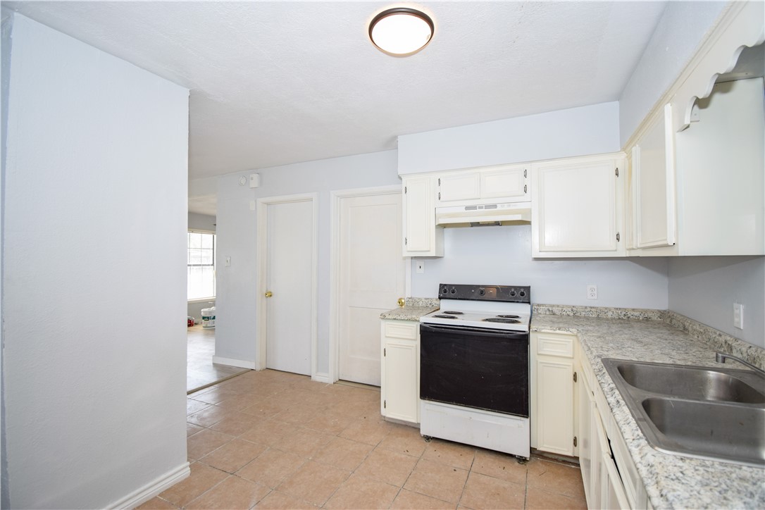 4613 Odem Dr Property Photo 6