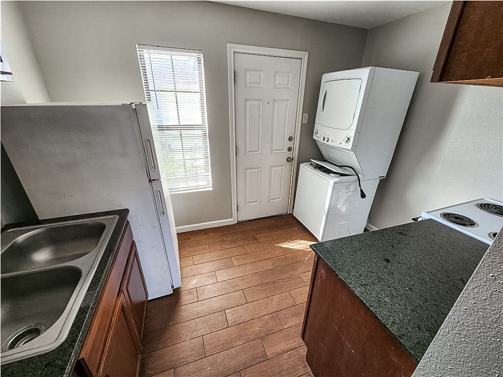 119 Edwards St Property Photo 4