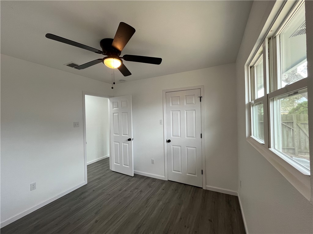 813 Saint Peter St Property Photo 13