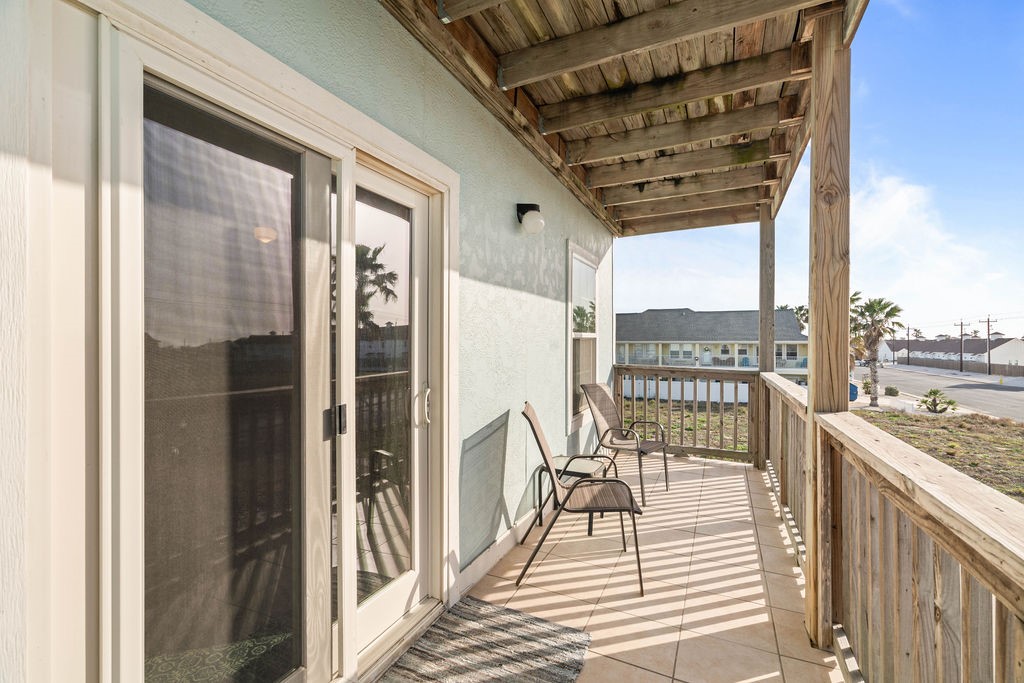 15010 Leeward Dr Property Photo 17
