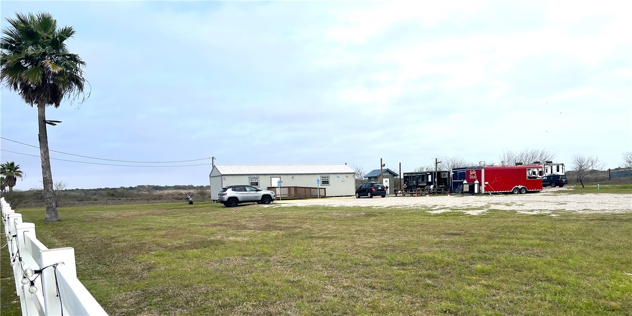 6302 Tx-35 Property Photo 1