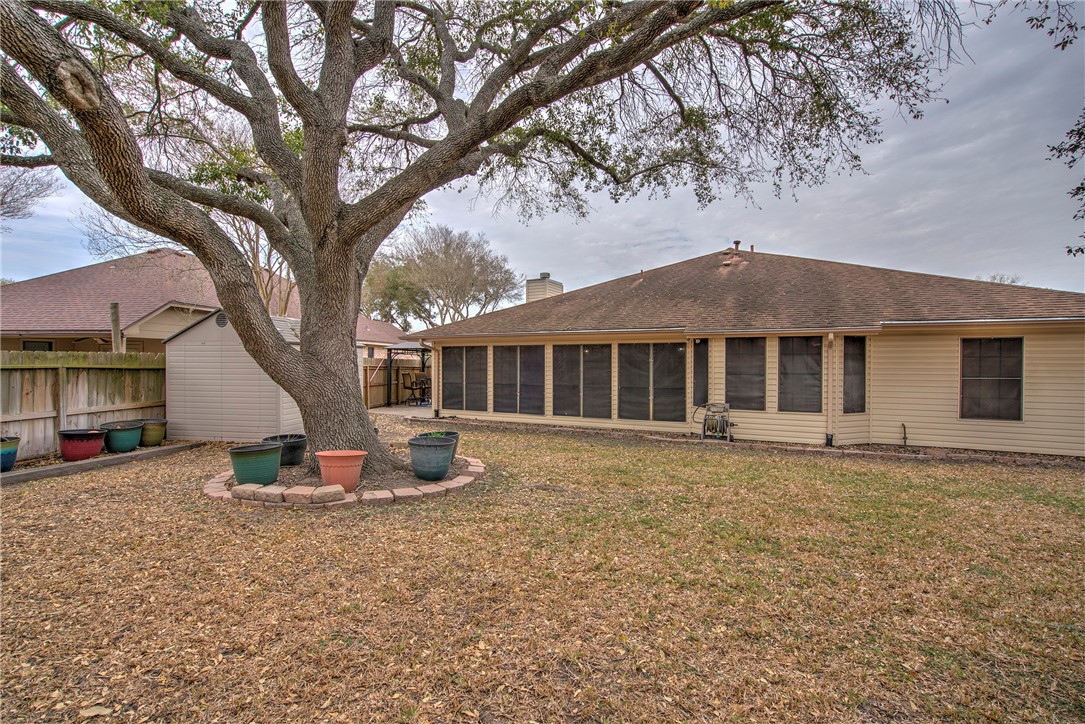 14601 Spaulding Dr Property Photo 23
