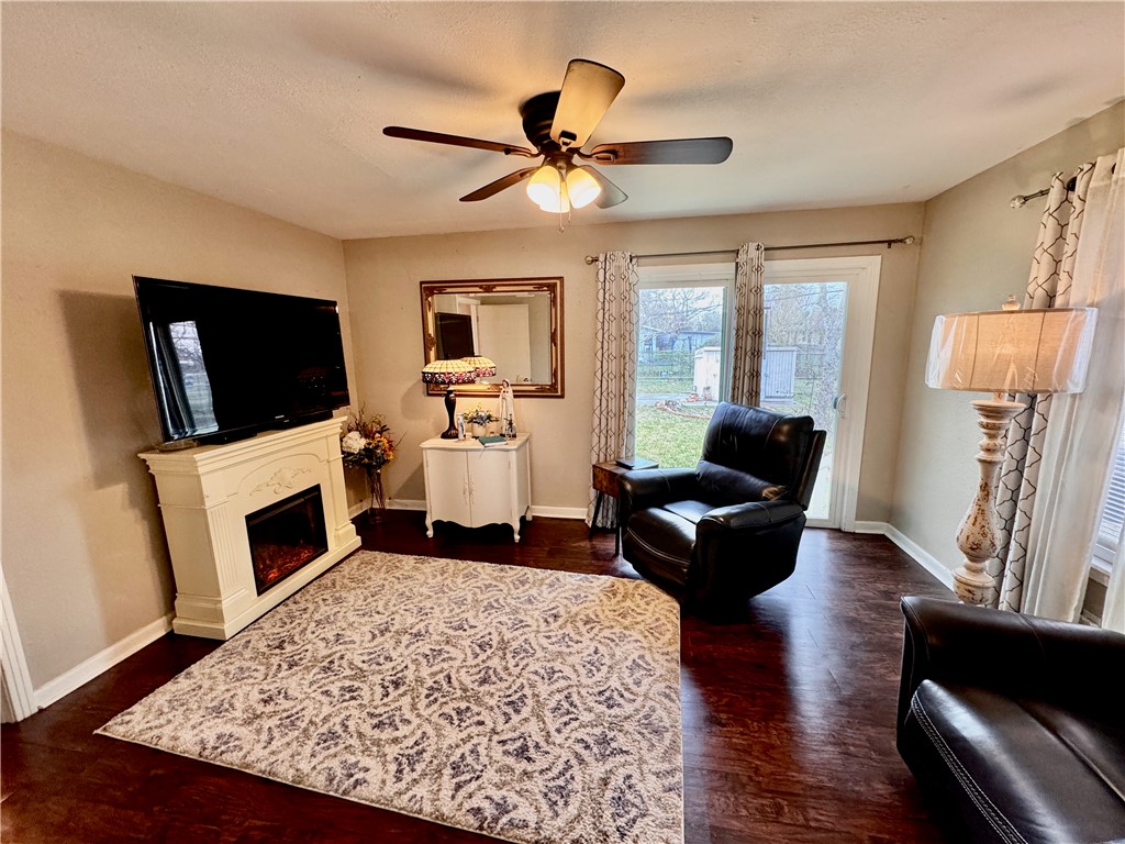 3905 Harris Dr Property Photo 17