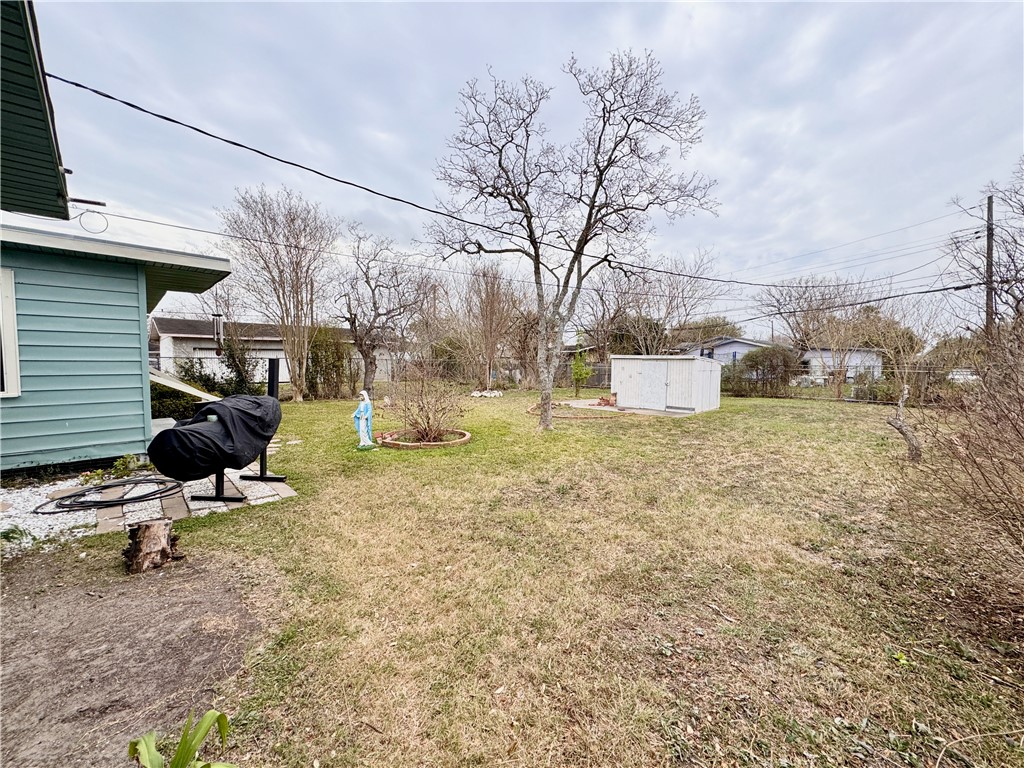 3905 Harris Dr Property Photo 26