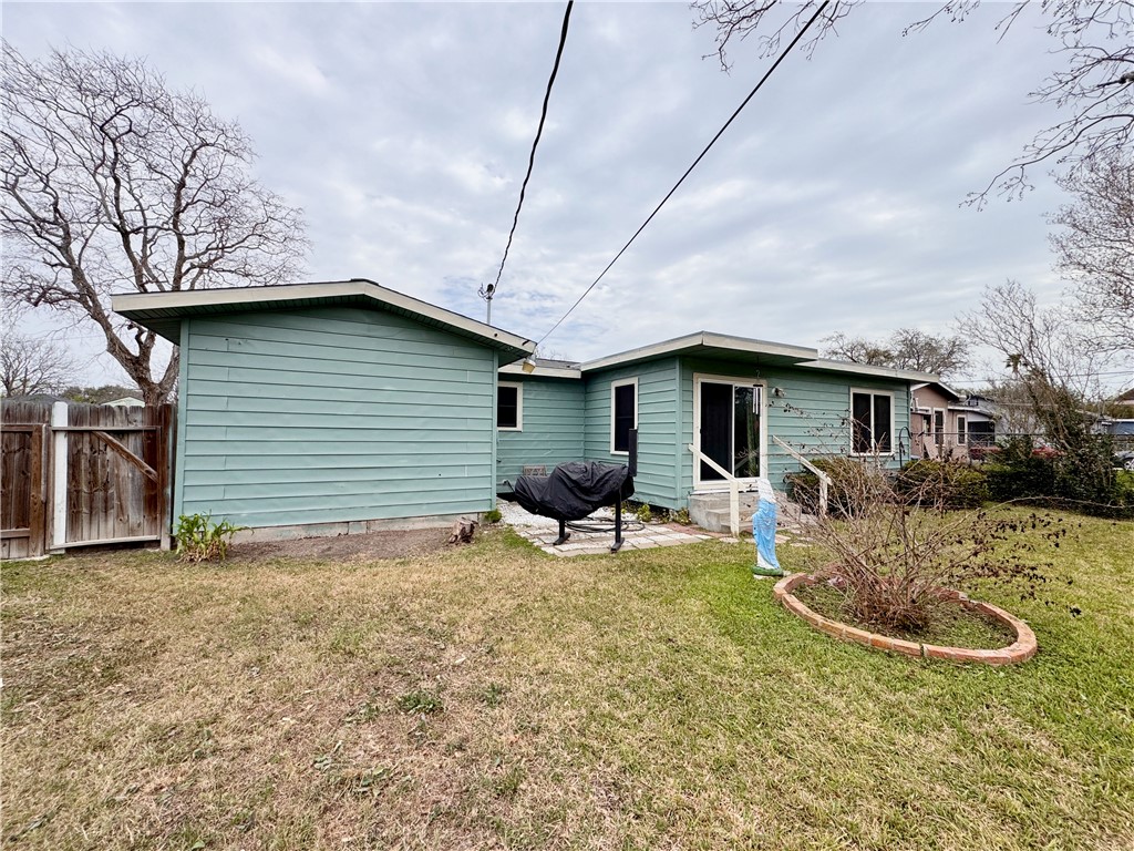 3905 Harris Dr Property Photo 27